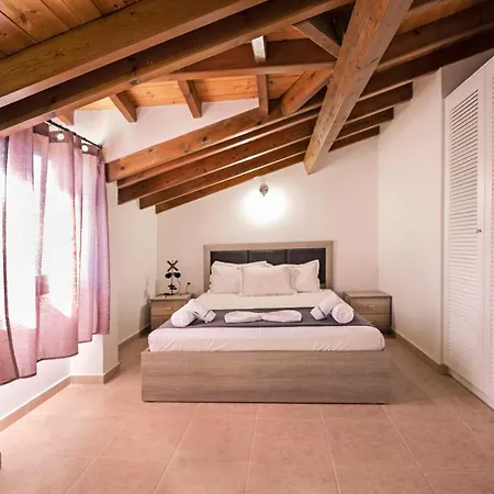 Konstantina Sidari Apartment